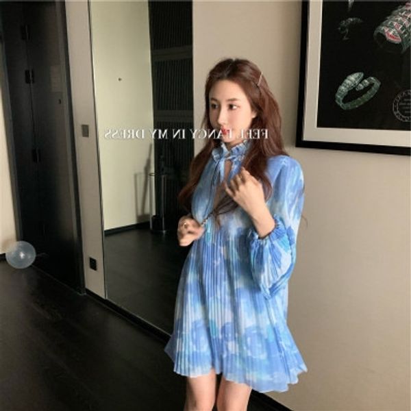 

blue chiffon summer 2020 new french sweet fairy gentle style dress small long sleeve floral dress, Black;gray