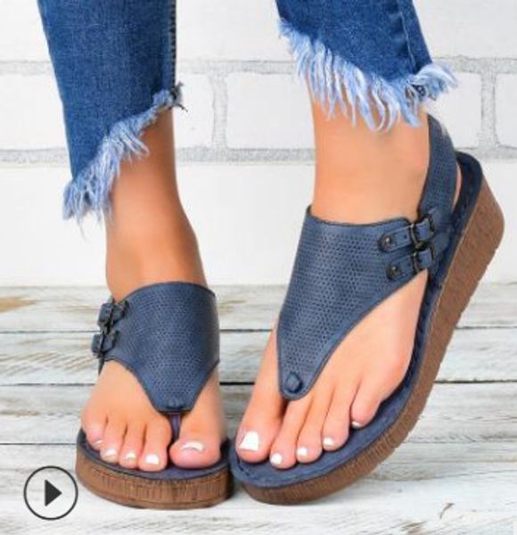 

summer 2020 new fashion foreign trade large size women's sandals flat heel trend clip toe buckle sandals, Black