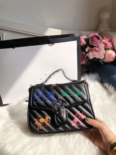 

new 2020 letters printing chain women bucket bags woman his star with single shoulder genuine leather handbag girls purses luxury handbag
