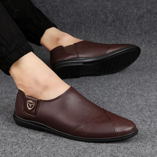

2020 spring and summer new men's casual leather shoes layer cowhide one-step lazy shoes trendy leather trend fashion, Black