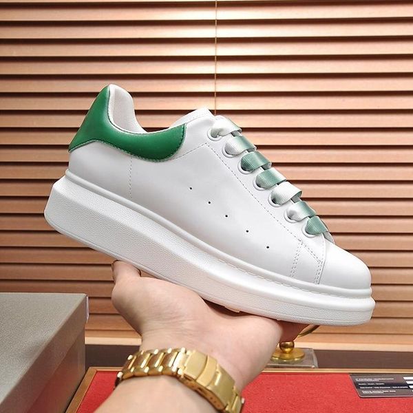 

new arrival oversized sneaker men 's shoes fashion autumn and winter footwears outdoor walking lace -up casual men shoes with origin b, Black