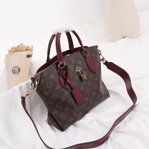 

new women luxury designer bag handbags leather shoulder crossbody bag ladies handbag handle totes messenger bag fast delive