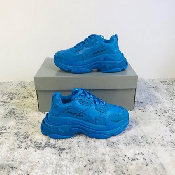 

20202 designer designs new leisure and entertainment hiking shoes, outdoor jungle adventure shoes, original packaging and box delivery, Black