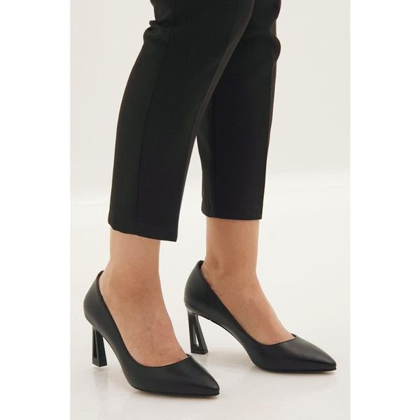

margin women petva heels shoes margin, Black