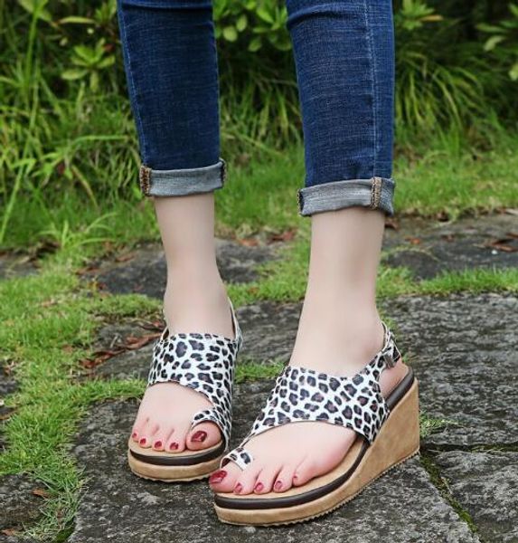 

large size beach sandals women high-heeled roman shoes light bottom leopard wedge sandals female toe vulcanized shoes cs07, Black