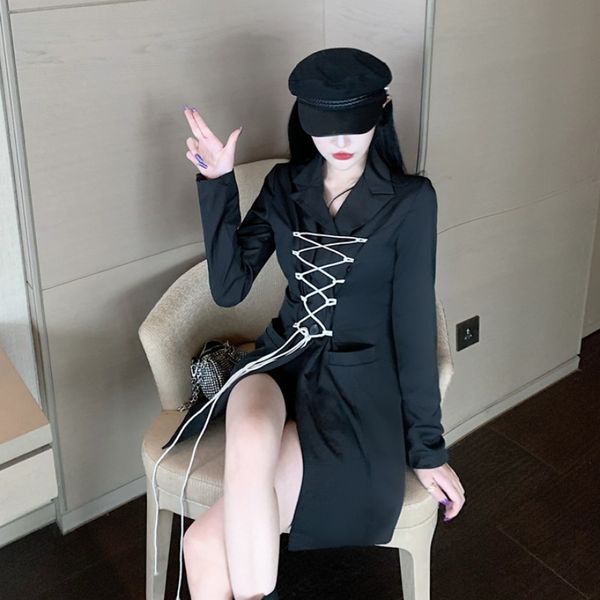 

темный британский стиль малый костюм ранняя осень 2020 новый дизайн sense бинты талии для похудения костюм куртка женская мода, White;black