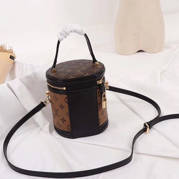 

урожай женщины сумка crossbody сумка верхняя ручка тотализаторов ковш сумки мода классические сумки на ремне sac d'épaule ретро trend женщин