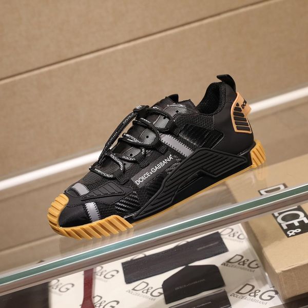 

104 brand designer high-quality men's casual sports shoes, outdoor casual shoes, with original box packaging size 38--45, Black