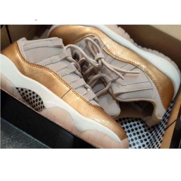 

11s 11 mens shoe women basketball shoes concord 45 platinum tint low citrus bred cherry cap and gown space jam shoe shoes sport trainers