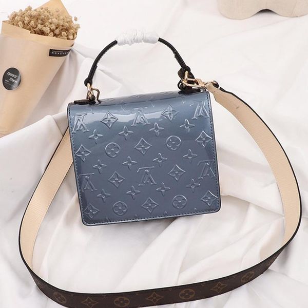 

fashion style women bag leather shoulder small flap crossbody bag with origin box handle totes messenger bags casual shoulder bags