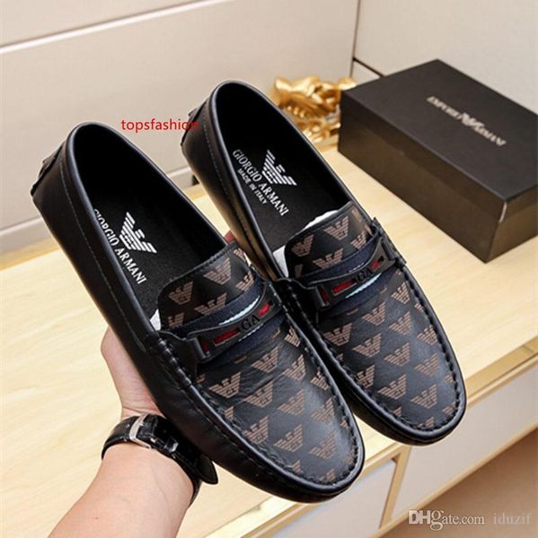 

newst designers men dress shoes shadow patent leather luxury groom wedding shoes men italian style oxford shoes big size 38-44, Black;green