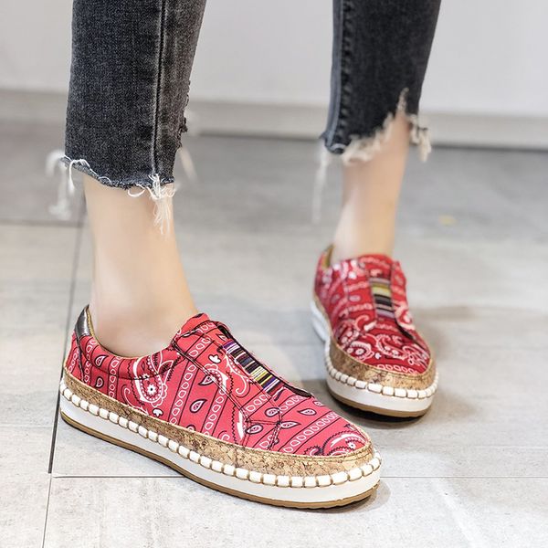 

2020 women's flat shoes summer new silks and satins bottom loafers fashion non-slip casual flat plus size women shoes, Black