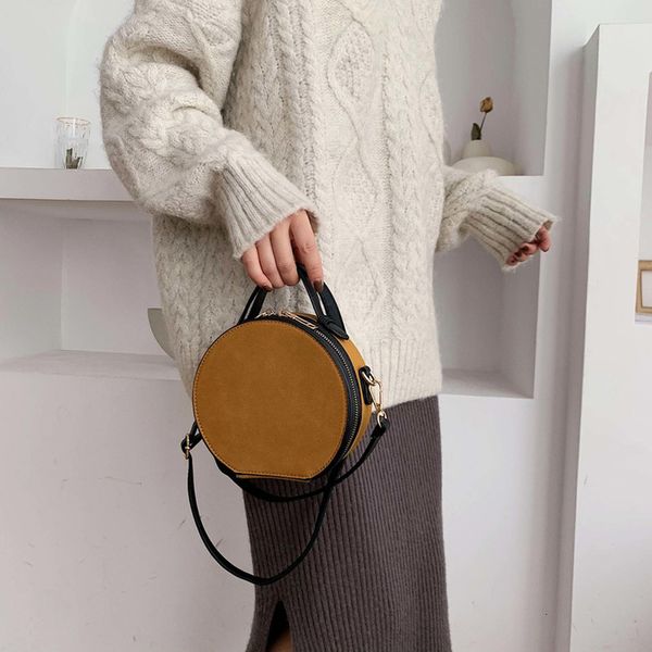 

women shoulder bag fashion ladies messenger bags youth waterproof handbag round simple female pu leather bag black