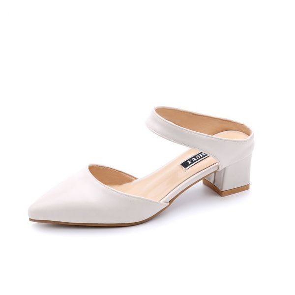 

new 2020 summer korean version of the new baotou with sandals and slippers female pointed word thick with women's shoes, Black