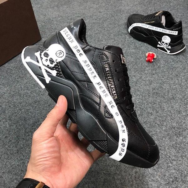 

luxury men 's shoes sneakers new arrival type sports design low lace -up breathable comfortable outdoor walking vintage plus size