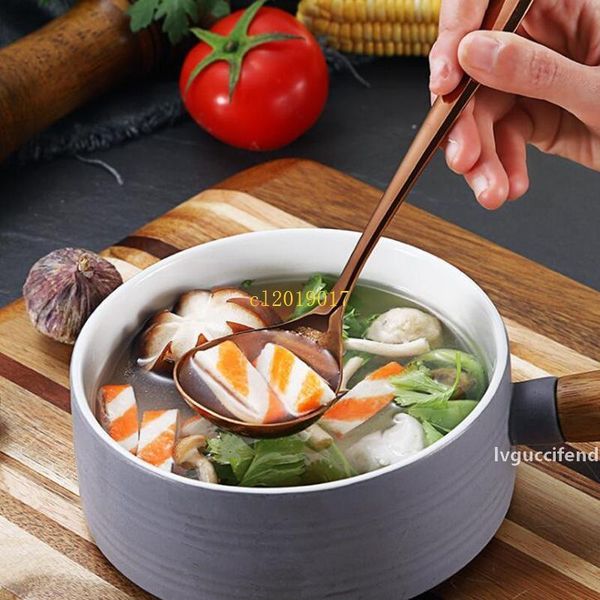 

150pcs fstainless steel spoons with a large round spoon with sauces
