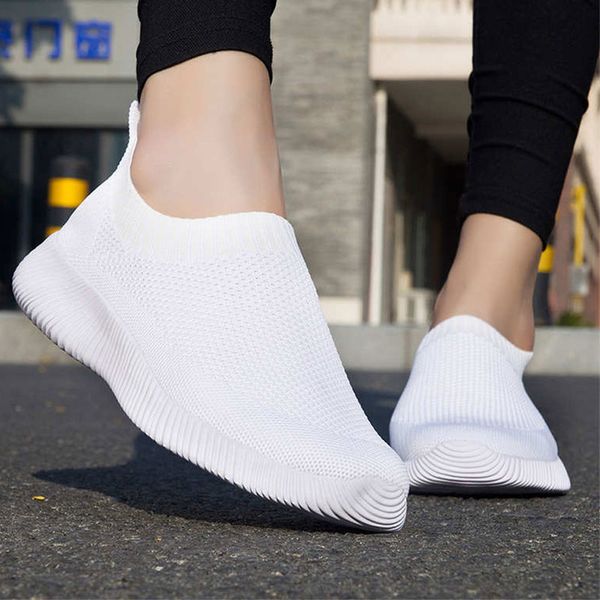 

slip on sneakers women's mesh breathable running shoes plus size flat women sport shoes lightweight woman white sports shoe i1