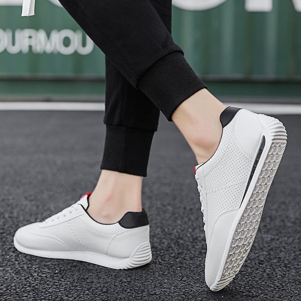 

2020 men running shoes white fashion running sneakers for women lightweight jogging walking sneakers solid fitness sport shoes