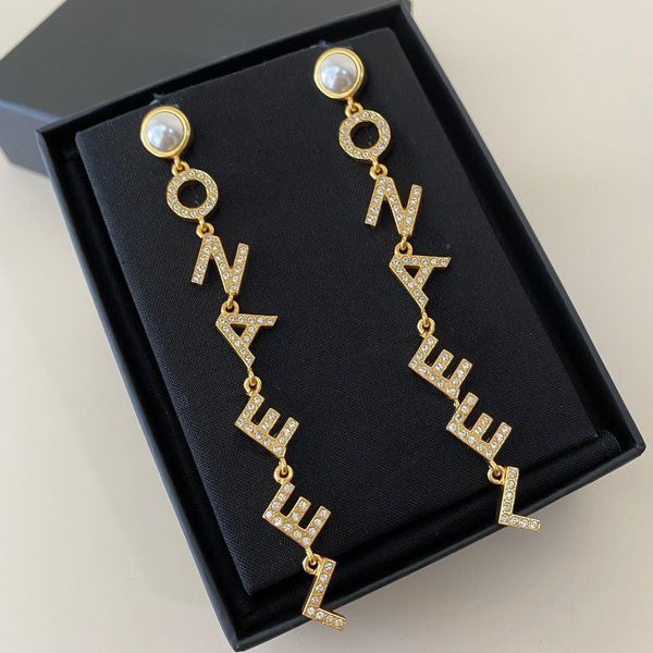 

fashion brand have stamps designer earrings for lady women party wedding lovers gift engagement luxury jewelry with box chb0419, Silver
