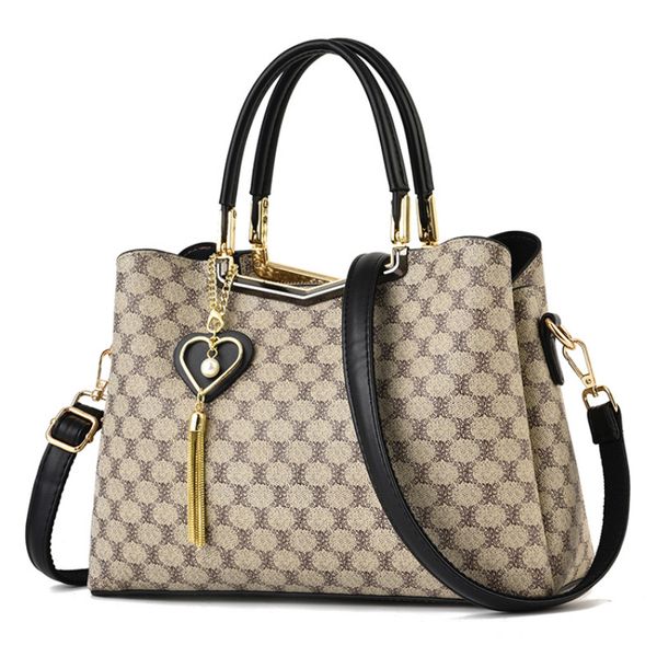 

ivog new arrival everyday ladies small shoulder crossbody handbag fashion clutch hand bags for women 2020