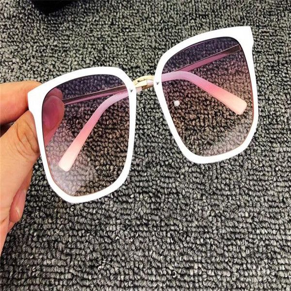 

мужчины женщины классический дизайн очки мода круглая рамка пара солнцезащитных очков уникальные тонкой пластины виски летний стиль eyewear, White;black