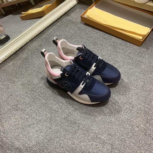 

2020c limited edition leather men's and women's classic letter low-casual sneakers, fashionable wild couple party shoes, size, Black