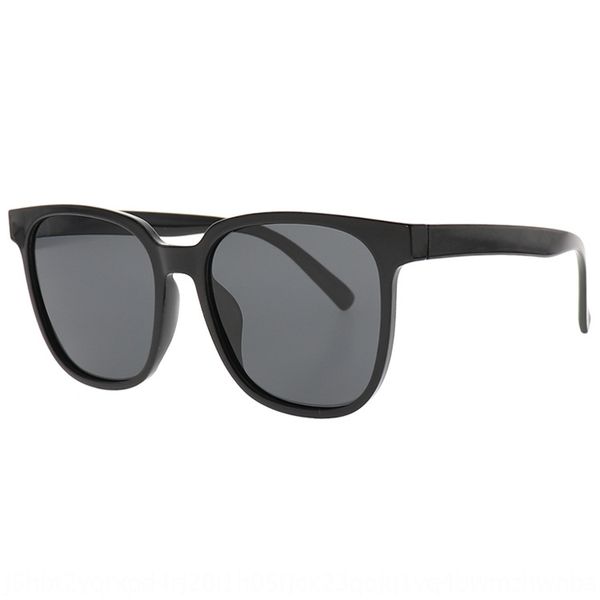 

2019 new men's fashion all-match sun polarized sun 60008 same style sunglasses outdoor glasses, White;black