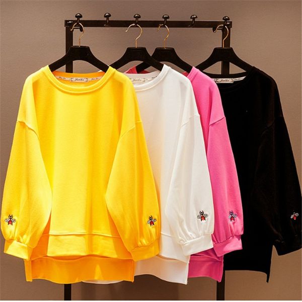 

2020 large round neck loose. medium and long style. hoodie small bee embroidered bat sleeve blouse, Black