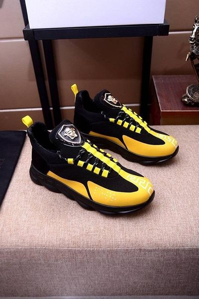 

2020g high-end mesh stitching black and white low-casual tide shoes, fashionable wild lace-up sports running shoes, size: 38-45