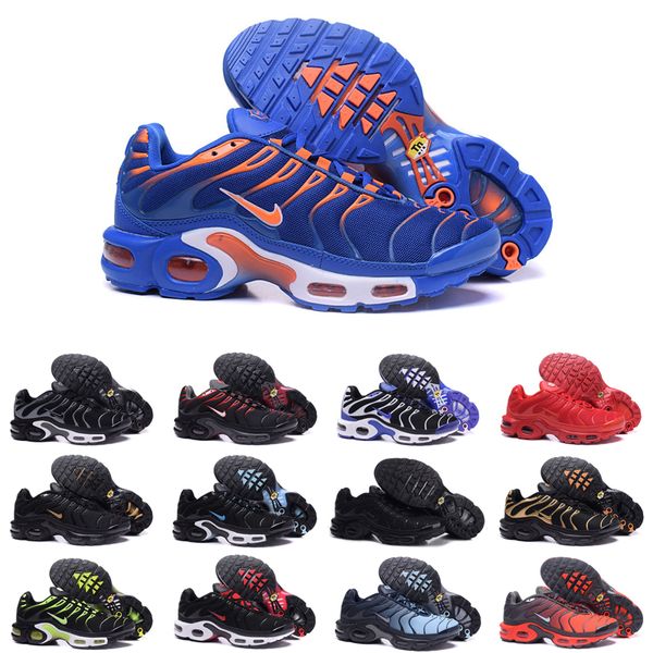 

2020 hight quality brand new mens shoes tn casual shoes black white men athletic jogging tennis sports shoes grey man trainers sneaker