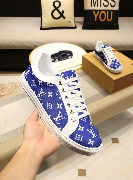 

2020y menmen casual sports travel shoes all-match comfortable trend shoes outdoor jungle adventure shoes original packaging fast delivery, Black