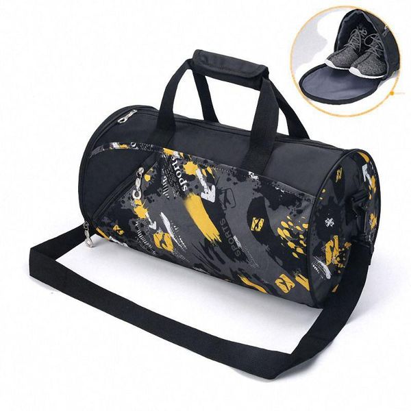 

large capacity sports fitness bag waterproof nylon travel training gym yoga shoulder bag handbag outdoor sports separation