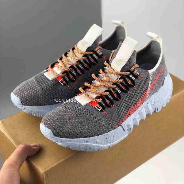 

new space hippie 02 vast grey running shoes hyper crimson trash transformed grey orange mens womens trainers sports sneakers size 45
