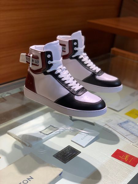 

2020 latest leather high casual shoes men's casual shoes fashion trend comfortable shoe size 38-45 type 39745400628