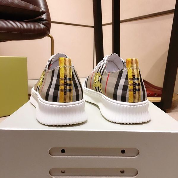 

2020-2019ll white tide brand limited edition men's casual shoes, fashion sports shoes, original packaging shoe box delivery, yardage: 3