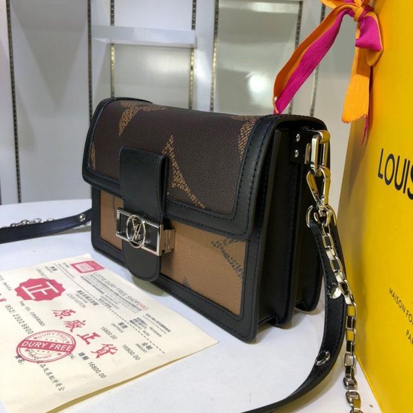 

new arrival womens bag luxury design leather shoulder bag simple style small flap crossbody bag chain lady messenger bags fast delivery
