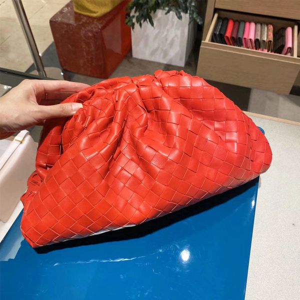 

women vintage handbag leather hand weaving hobos cloud bags for women fashion shoulder bags crossbody bag