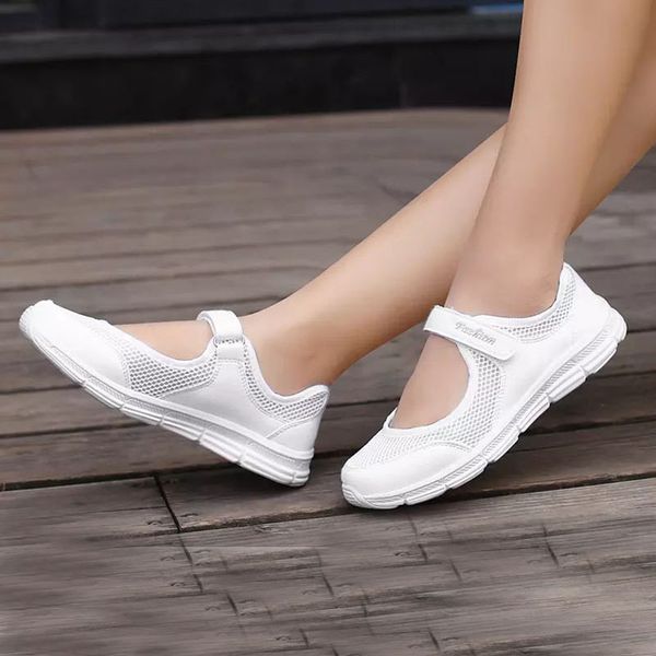 

2020 summer sandals soft soles portable sneakers walking shoes flat soles for women breathable shoes for elder mothers, Black