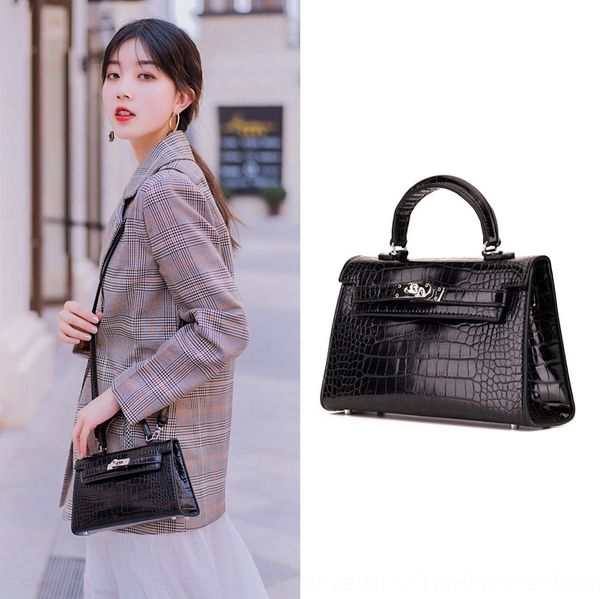 

6ixnr 2020 new shoulder postman package postman package female fashion shoulder female korean messenger ins portable mini small bag kelly ba, White