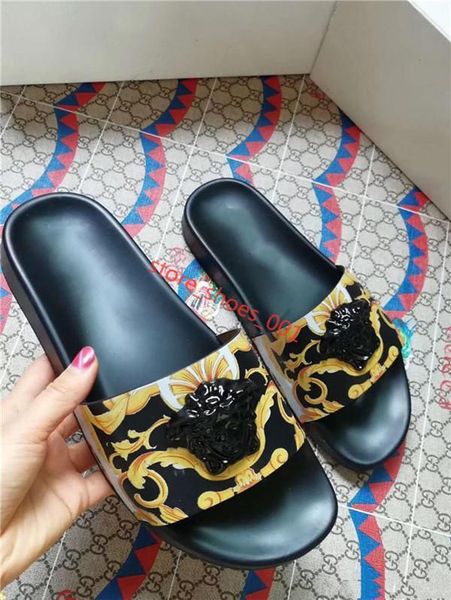 

xshfbcl 2020 new fashion designers design woman's and men slippers high leather woman's slippers european and american style with, Black