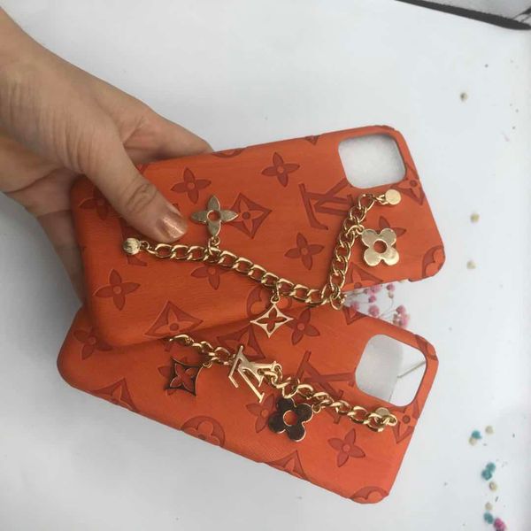 

wholesale fashion phone cases for iphone 11 pro max xr xs max 7 8 plus pu leather phone fashion cover cases with chain