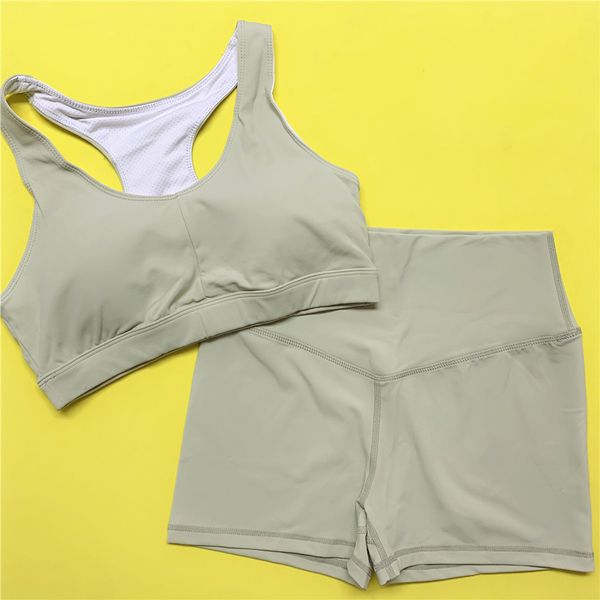 

2pcs/set yoga set women breathable sports bra high waisted shorts sports outdoor biker leggings women gym set active wear, White;red