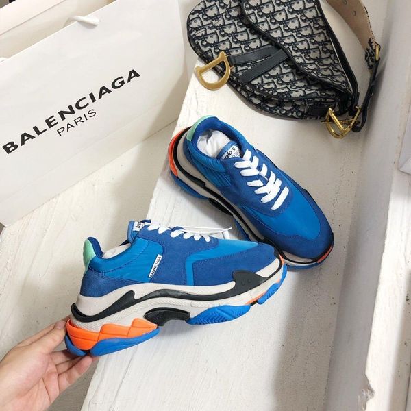 

low-flat triple s clear sole sneakers, r brand casual sneakers, stylish flat-bottomed comfort,with original box