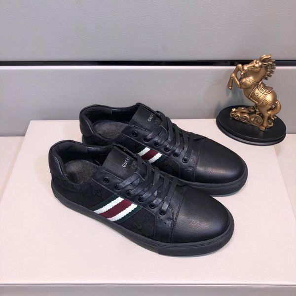 

2019w новых ограниченное издание мужская повседневная обувь, мода диких спортивная обувь, удобные низкие верха обуви, оригинальная коробка у, Black