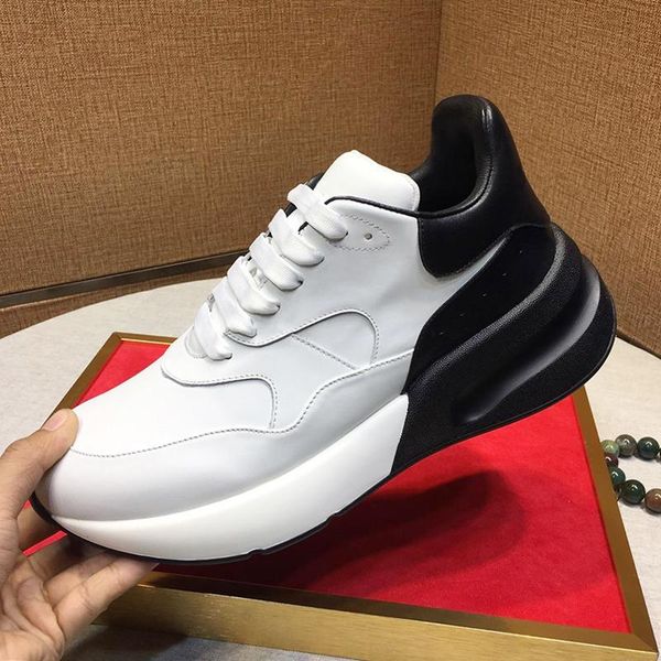 

oversized runner mens shoes lightweight outdoor walking breathable shoes lace -up plus size mens shoes zapatos de hombre, Black