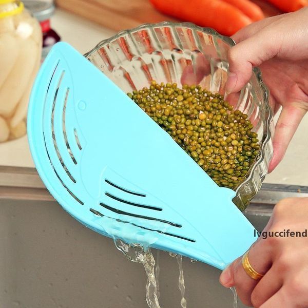 

strainer creative kitchen accessories multifunctional multicolor whale strainer plastic rice washer strainer colander for ship