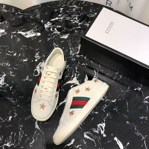 

2021-2020m new trend leather casual shoes embroidery bee men and women sports shoes fashion wild party couple flat shoes ,size 35 -45, Black