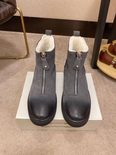 

2019d winter new martin boots men's leather snow boots high to help boots street warm fur one thick cotton shoes tide, size: 38-45