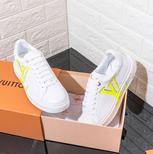 

2020p high-end fashion men and women fashion white casual shoes, fashion wild outdoor couple sports shoes, size: 35-45