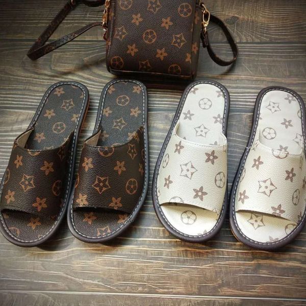 

новое unsiex сандалия pu кожаного башмачок марк слайды для женщин мужчину летней обуви классической плоских сандалий моды пляж ванная слиппе, Black;grey